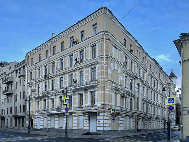 Булгаковская Пречистенка: по следам «Мастера и Маргариты» - фото 1