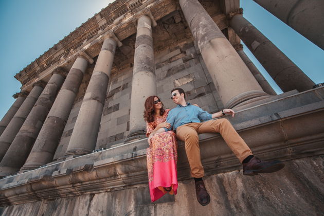 Виды Օт язычества к христианству: Гарни, Гегард, выпечка лаваша, Симфония камней