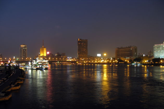 Вечерний круиз по Нилу: ужин и шоу на корабле