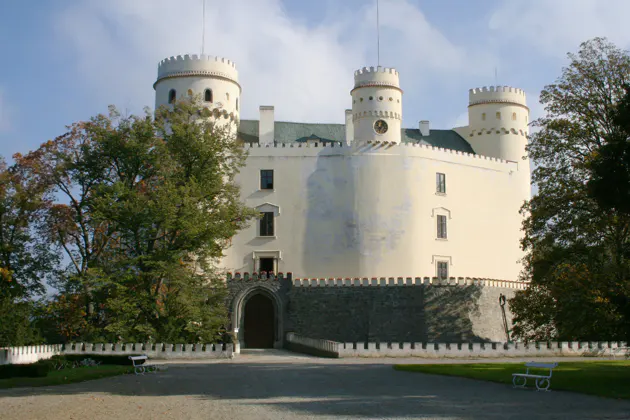 Замок Орлик и пивоваренный завод «Велкопоповицкий козел» — фото 3