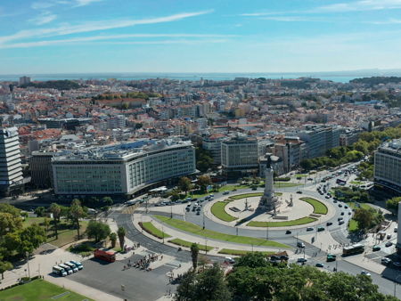 Площадь Мартима Мониша