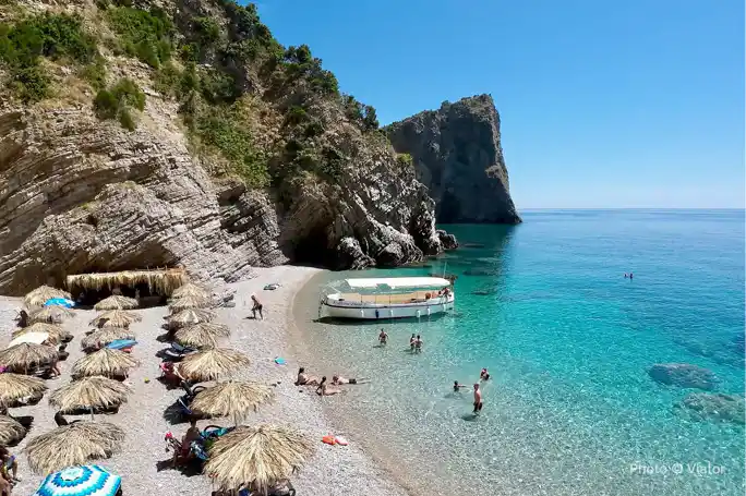 Boat Tour: sails to Ploče Beach and Kamenovo Beach