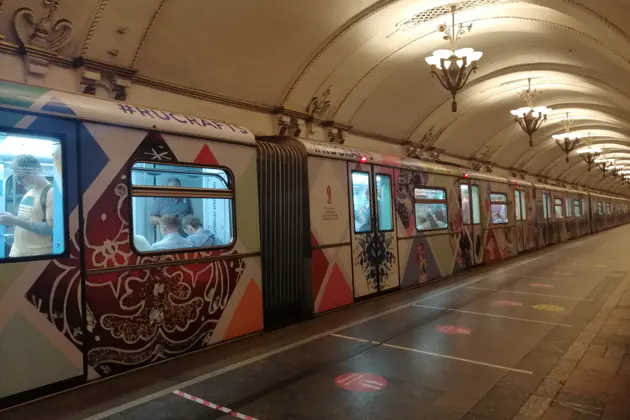 Подземные дворцы Москвы: история и архитектура Московского метро — фото 2