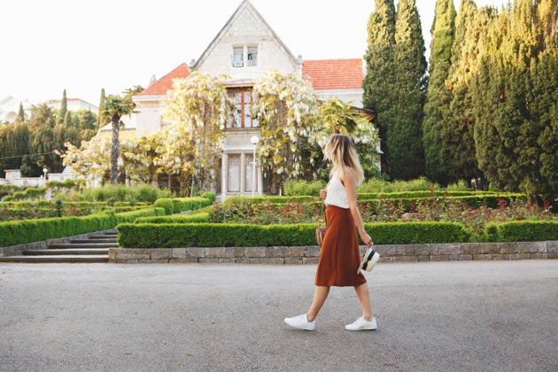 Виды  Разгадка Глицинии: прощание под синим дождем