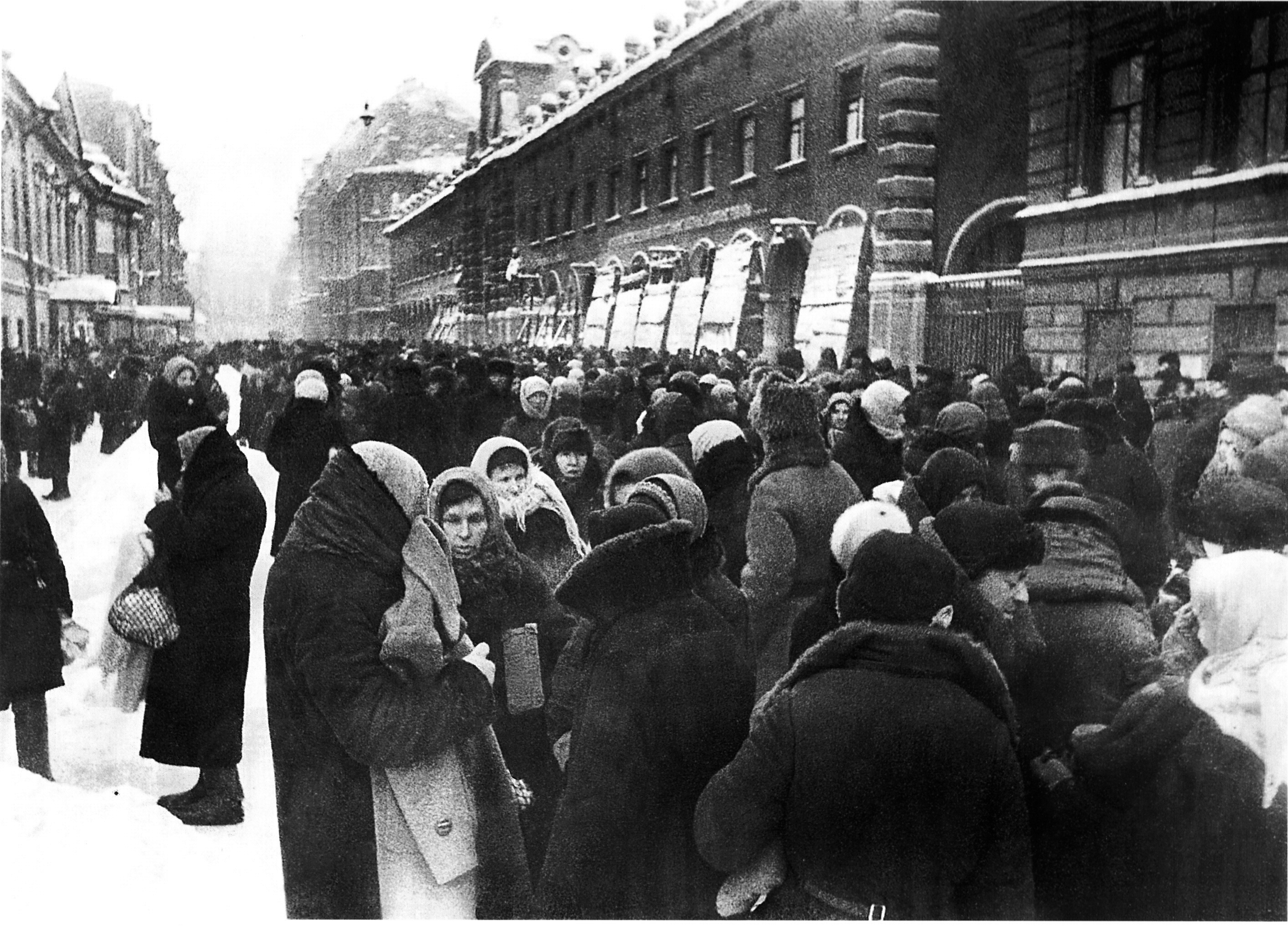 Голод во время ленинграда. Кузнечного рынка в блокадном Ленинграде..