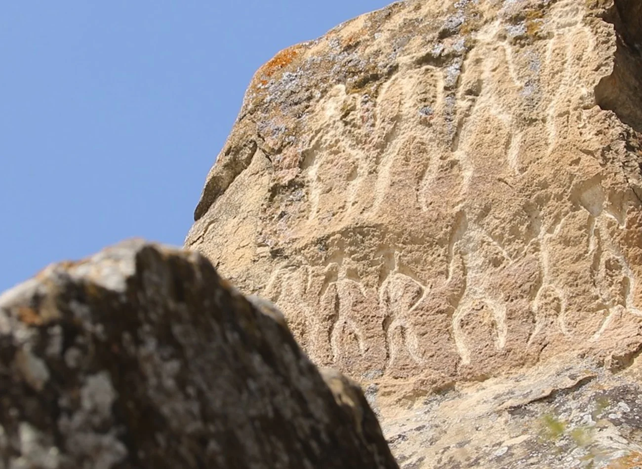 From Baku to Gobustan and the Absheron Peninsula (group tour) — tour in Baku, Azerbaijan | Pokataem