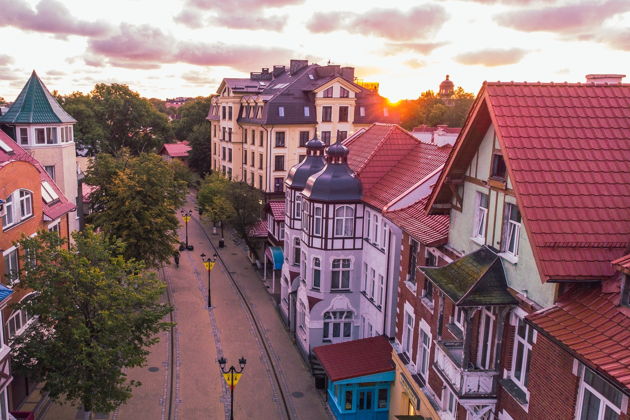 Виды «С корабля на бал»: трансфер-тур из аэропорта на берег Балтийского моря 