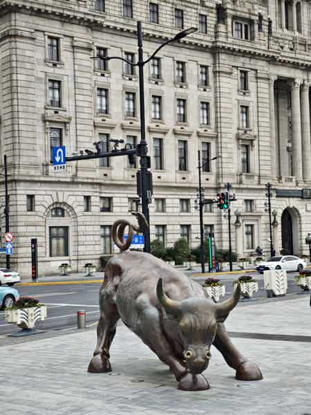 Прогулка вдоль реки Сучжоу: Бунд, мост Вайбайду и скрытые переулки - фото 3