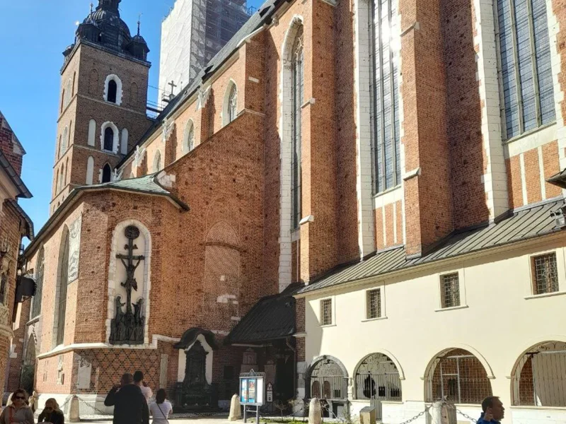 Обзорная по Кракову: Старый город с Вавелем, Казимеж, гетто в Подгуже. — фото 3, Краков | Покатаем