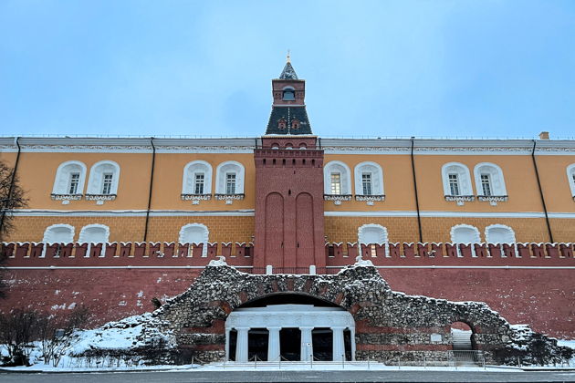 Виды Вокруг Кремля с историей от Средневековья до современности