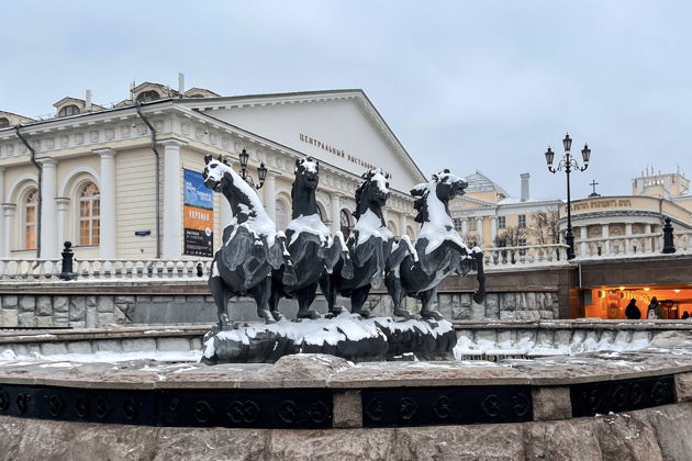 Виды Вокруг Кремля с историей от Средневековья до современности