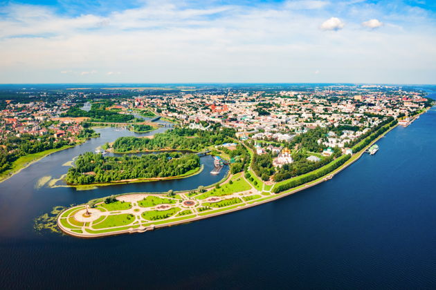 Виды Знакомство с Ярославлем с посещением Толгского монастыря