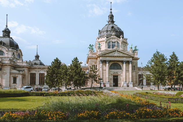 Виды Экскурсия в Пеште – oт центрa дo Площади Героев