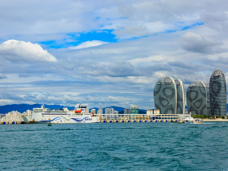 Лазурная прогулка – морской круиз в Санья с купанием — фото 3, Санья | Покатаем