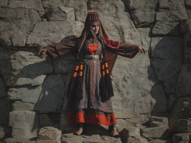 Фотосессия в армянском национальном костюме в музее