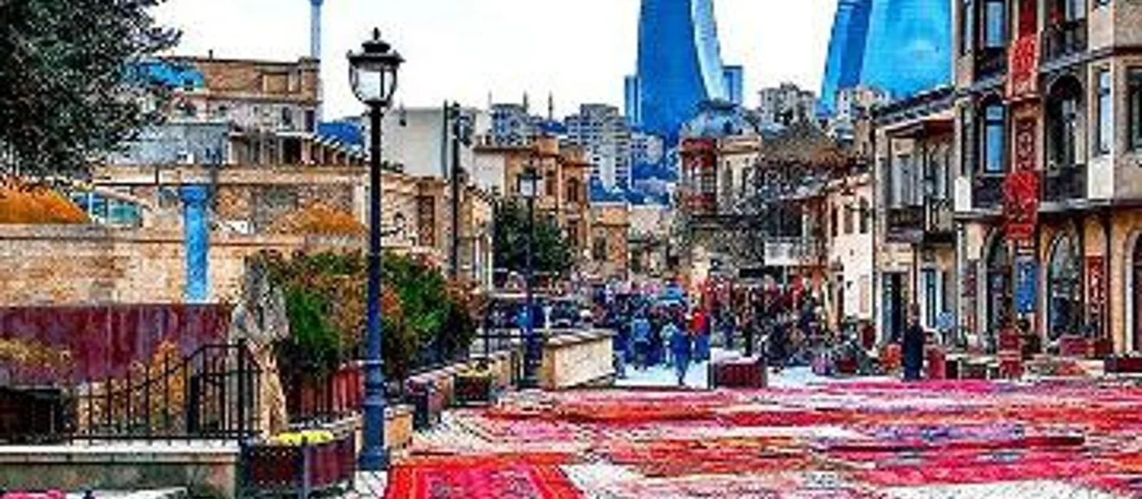Восток встречает Запад: пешеходная обзорная прогулка по Баку — экскурсия, Баку, Азербайджан | Покатаем