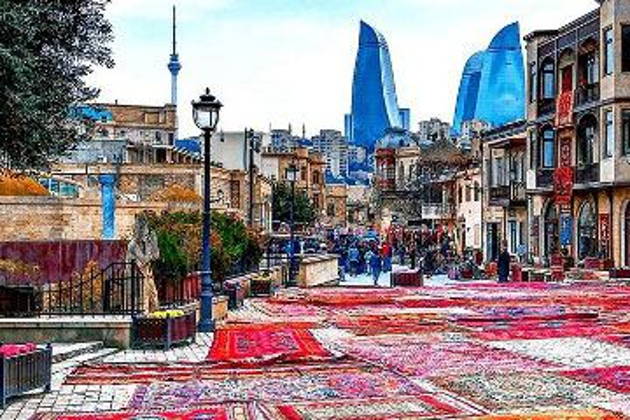 Восток встречает Запад: пешеходная обзорная прогулка по Баку