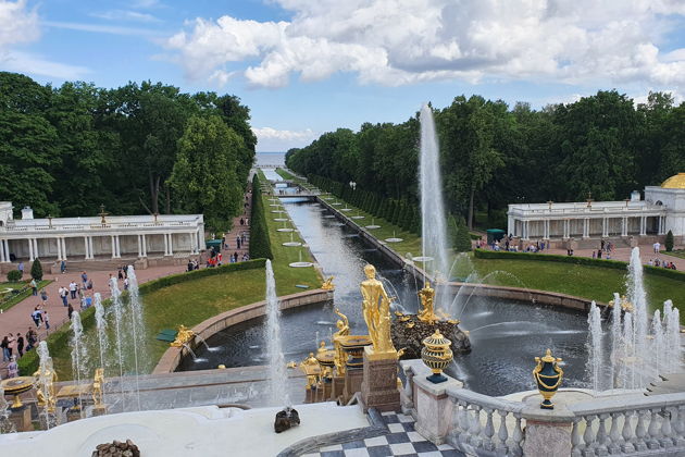 Фото к экскурсии Обзорная экскурсия по Петербургу + Нижний парк Петергофа