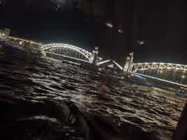 Экскурсия "Музыкальный теплоход: Круиз-Концерт под разводными мостами" - фото отзыва 2