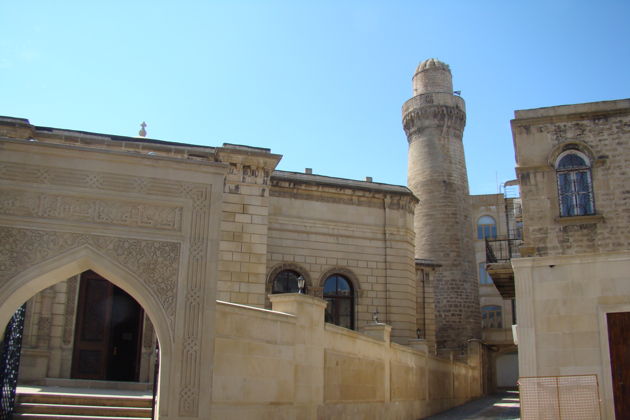 Виды Альпаки и горные просторы: экскурсия в заповедник из Баку