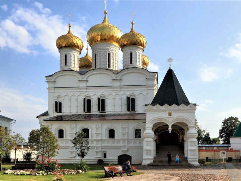 Экскурсия в Ипатьевский монастырь - экскурсия в Кострома, Россия
