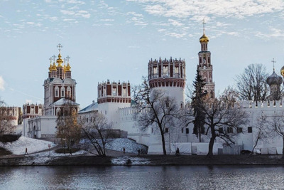 Секреты Новодевичьего монастыря: квест-экскурсия (без гида) — Москва