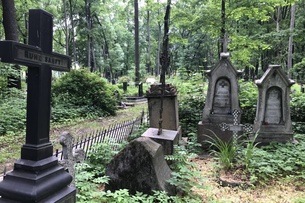 Виды Пугающая красота: Волковское лютеранское кладбище 