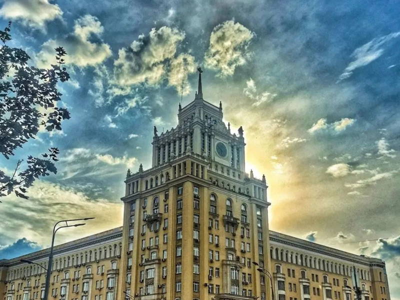 Гостиница «Пекин» с посещением исторического ресторана и смотровой