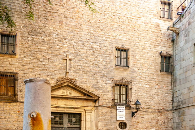 Барселона вне маршрутов: скрытые шедевры и живой город