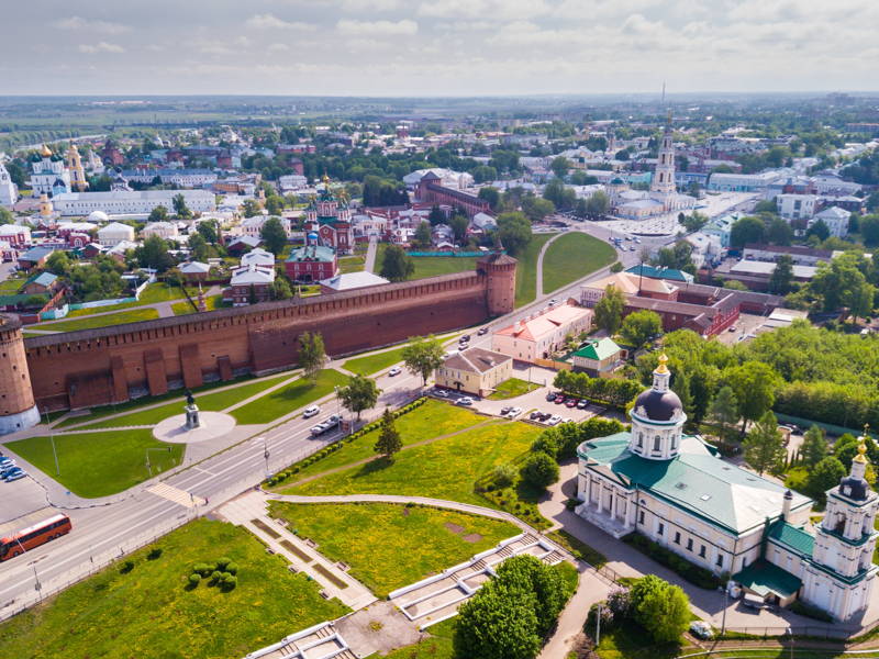 Автомобильная прогулка по городу (на транспорте туристов)