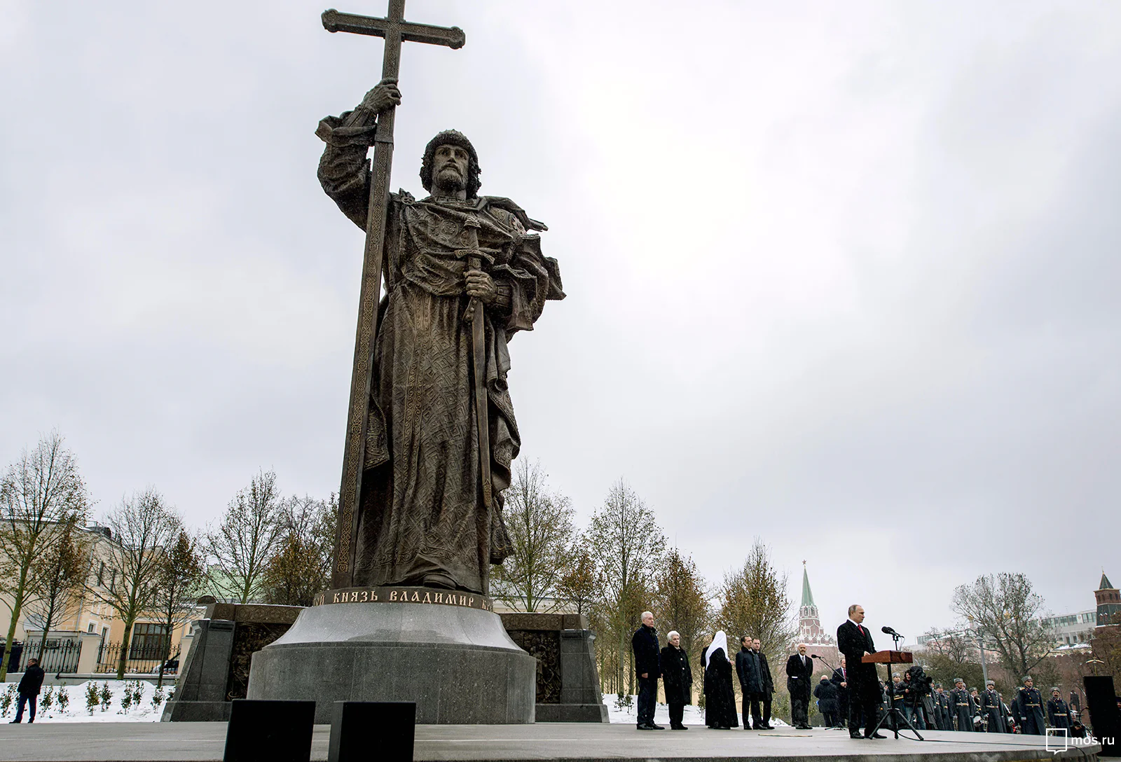 От библиотеки до парка — прогулка по центру Москвы, кадр 8