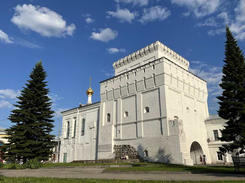 Пешеходная прогулка по древнему Ярославлю - фото 5