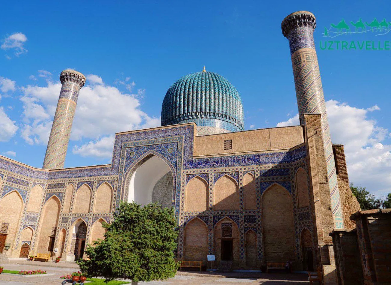 Samarkand blue domes and minaretes of Bukhara — tour in Samarkand, Uzbekistan | Pokataem