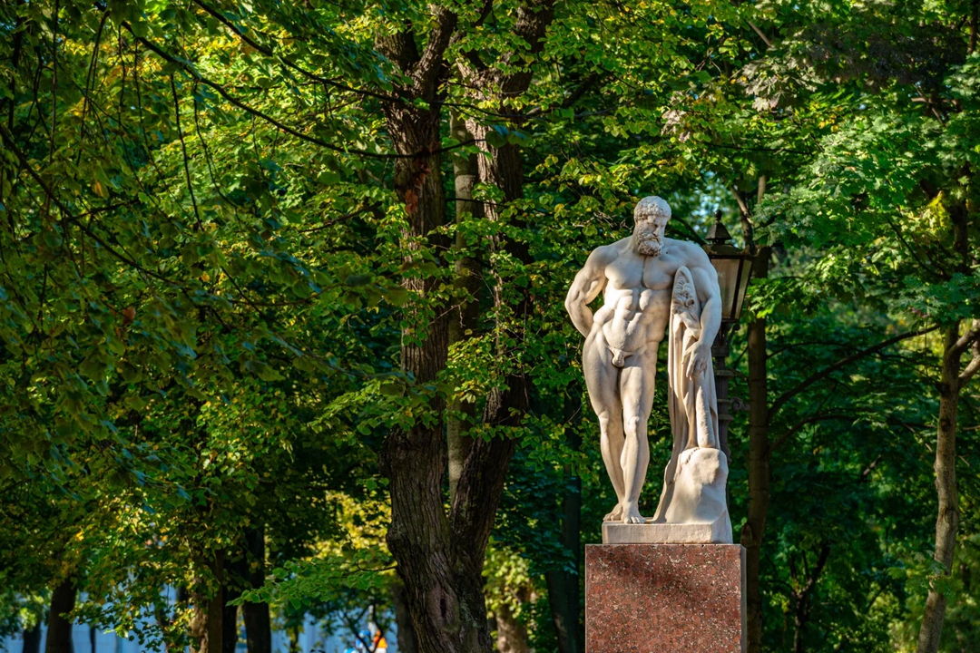 Здесь были написаны шедевры: литературная экскурсия по Петербургу — фото 1