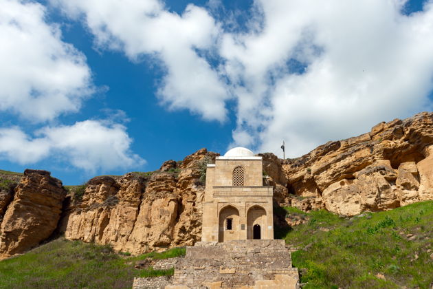 Виды Путешествие в Шемаху и Габалу к альпакам и на винодельню