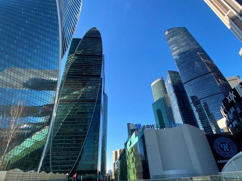 Роскошь, бизнес и ничего лишнего — прогулка по Москва-Сити.