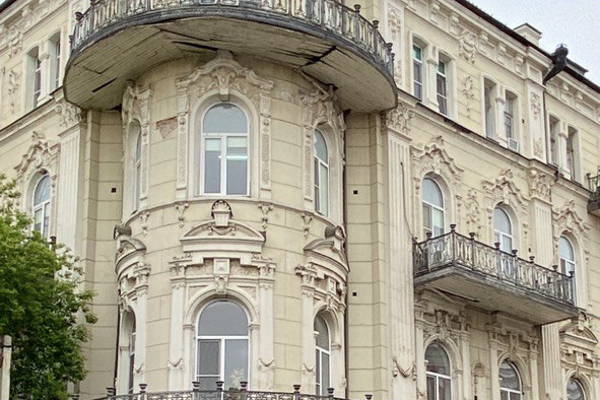 Астраханская старина — от восточных дворов до европейских фасадов!