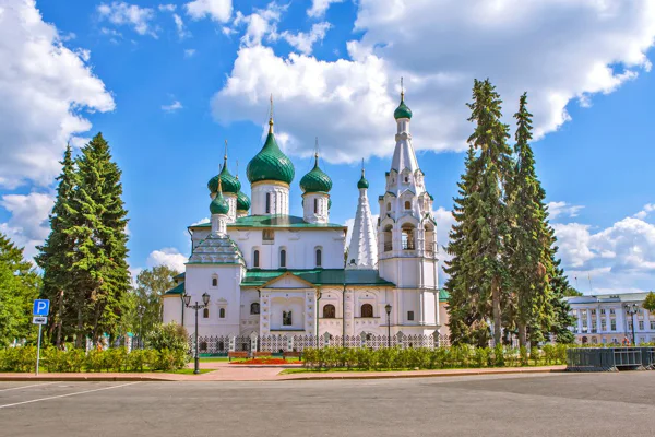 Обзорная экскурсия с посещением Ярославского кремля — фото 2, Ярославль | Покатаем