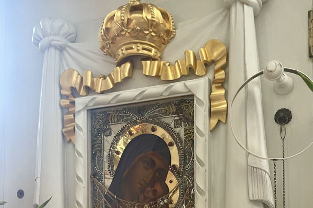 Виды За духовностью и исцелением: к древним монастырям и Святому источнику