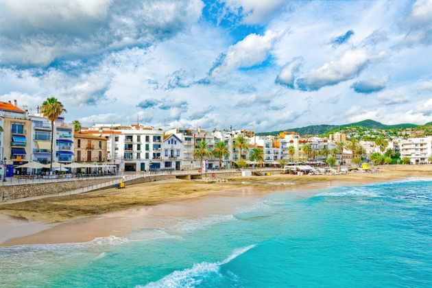 Прогулка на скоростном катере, рыбалка, купание в бухте и радужный Ситжес