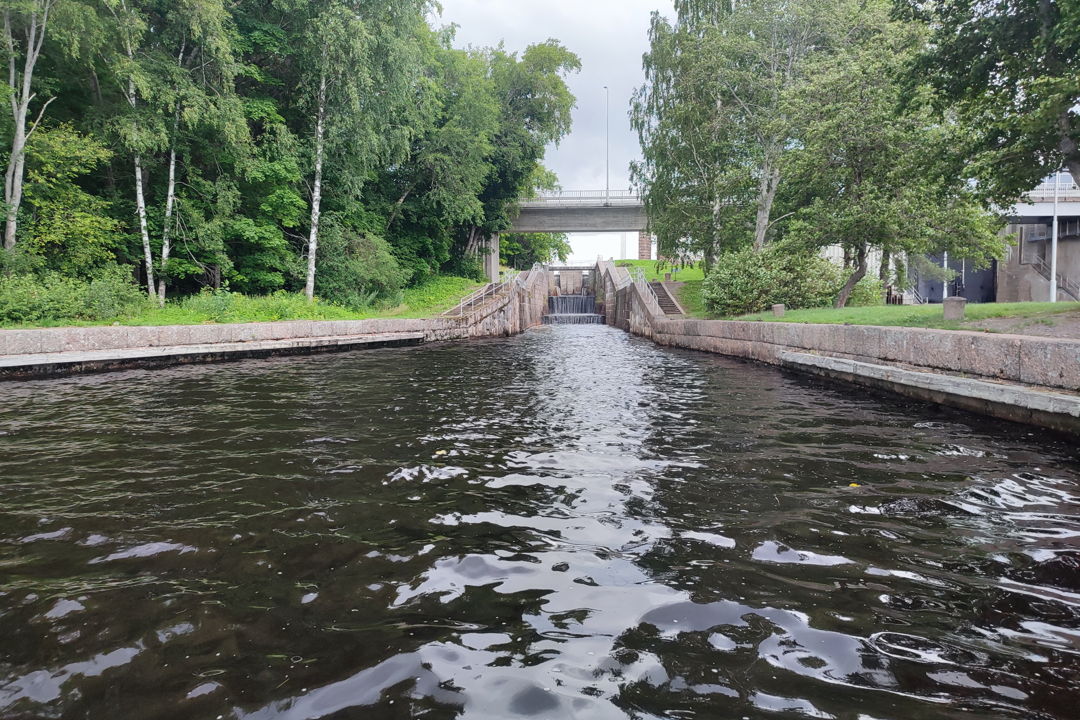Прогулка на катере по Сайменскому каналу и вдоль парка Монрепо — фото 5