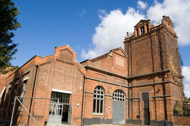 Секреты лондонских доков: прогулка по Уоппингу и Темзе