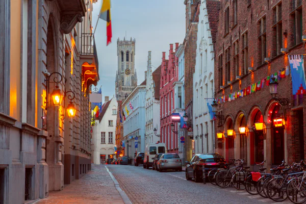 Bruges Highlights Trip from Paris Lunch Boat Brewery & Chocolate — photo 6, Paris | Pokataem