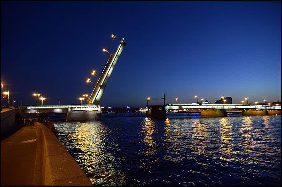 Ночной Петербург 2 в 1 — обзорная экскурсия и развод мостов на катере - фото 4