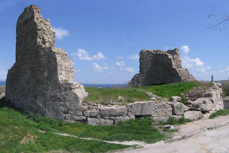 Феодосия на велосипеде: набережная, крепость и старый город - фото 6