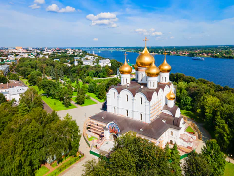 Из Костромы в Ярославль — за атмосферой Золотого кольца