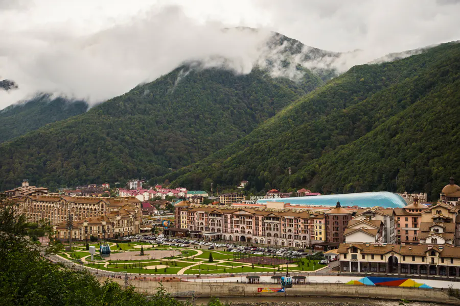 Аудиоэкскурсия по курортам Красной Поляны с билетами на канатную дорогу — фото 1