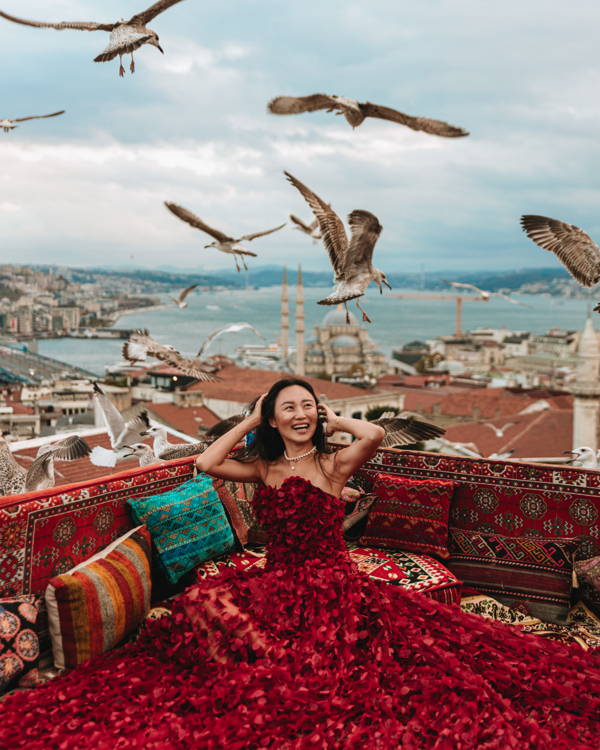 Стамбульская фотосессия на крыше с чайками — фото 1