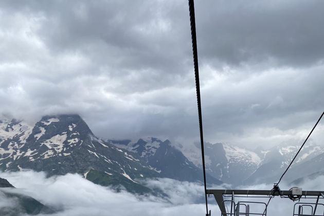 Виды Домбай — место силы: путешествие в мини-группе