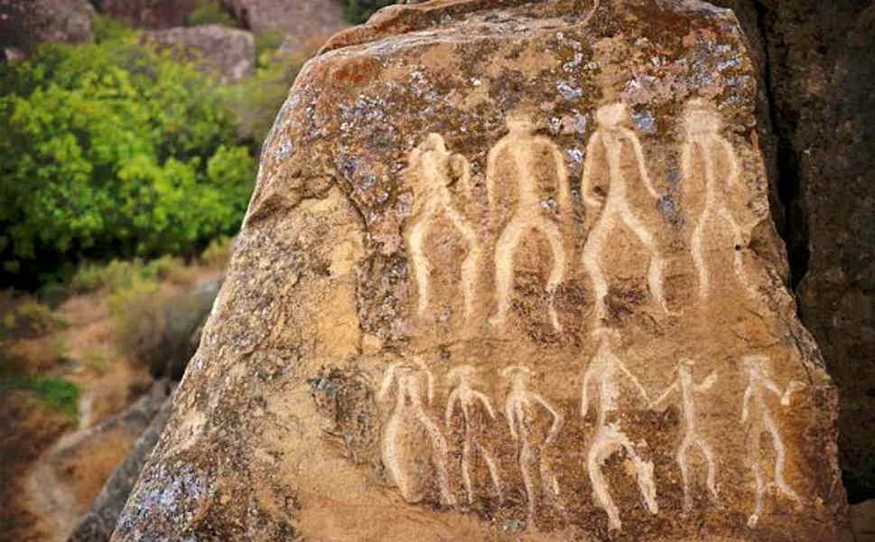 Гобустан: древняя история и природные чудеса - фото 4